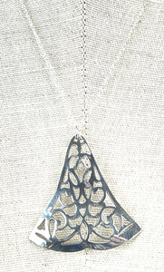 Silverplate filigree cut out pendant necklace